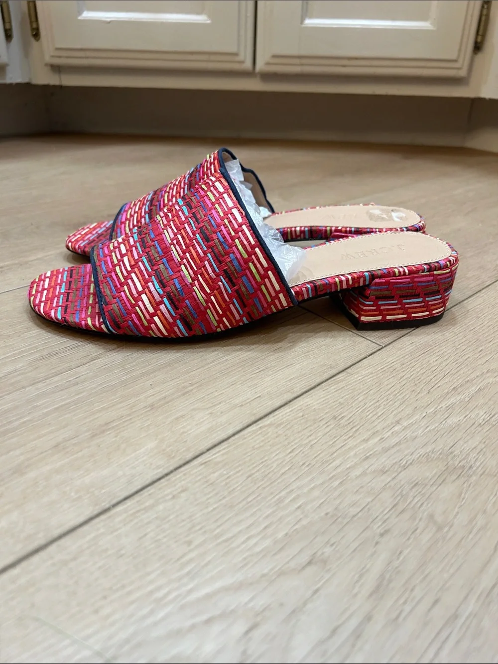 NWOT J. Crew Rainbow Raffia Mules Size 8